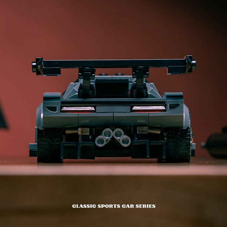PowerBlock Classic Series: 1:32 BMW M1 Restomod Model Kit - 262pc ABS Building Set w/Storage Box