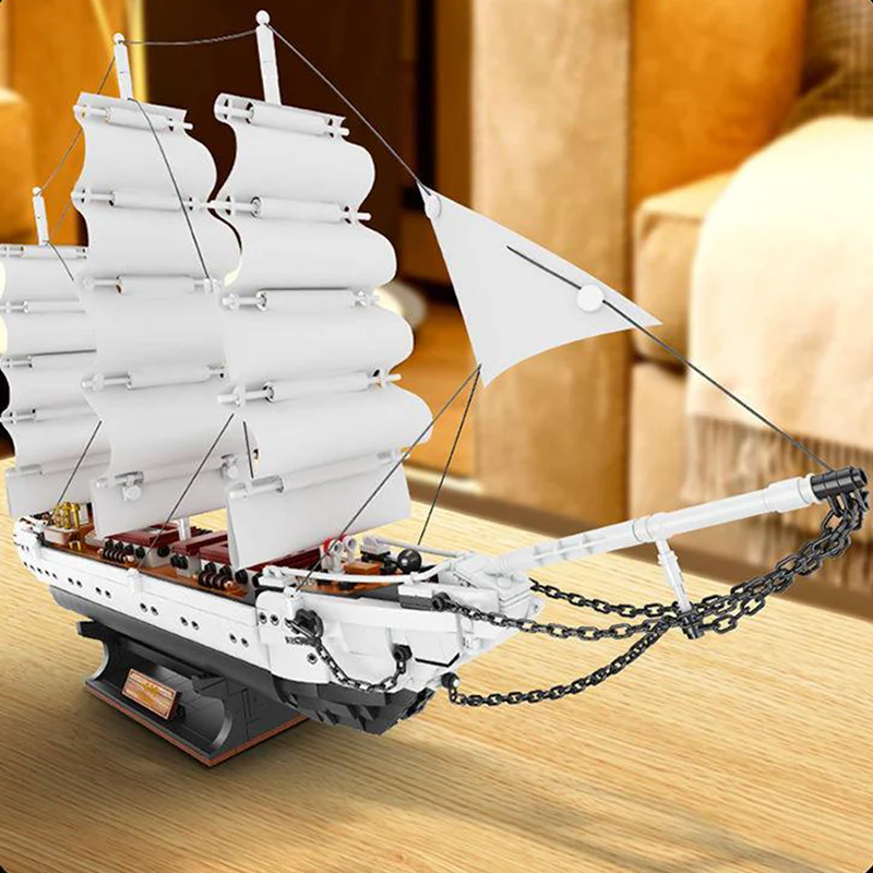 Great White Swan | 1761pcs