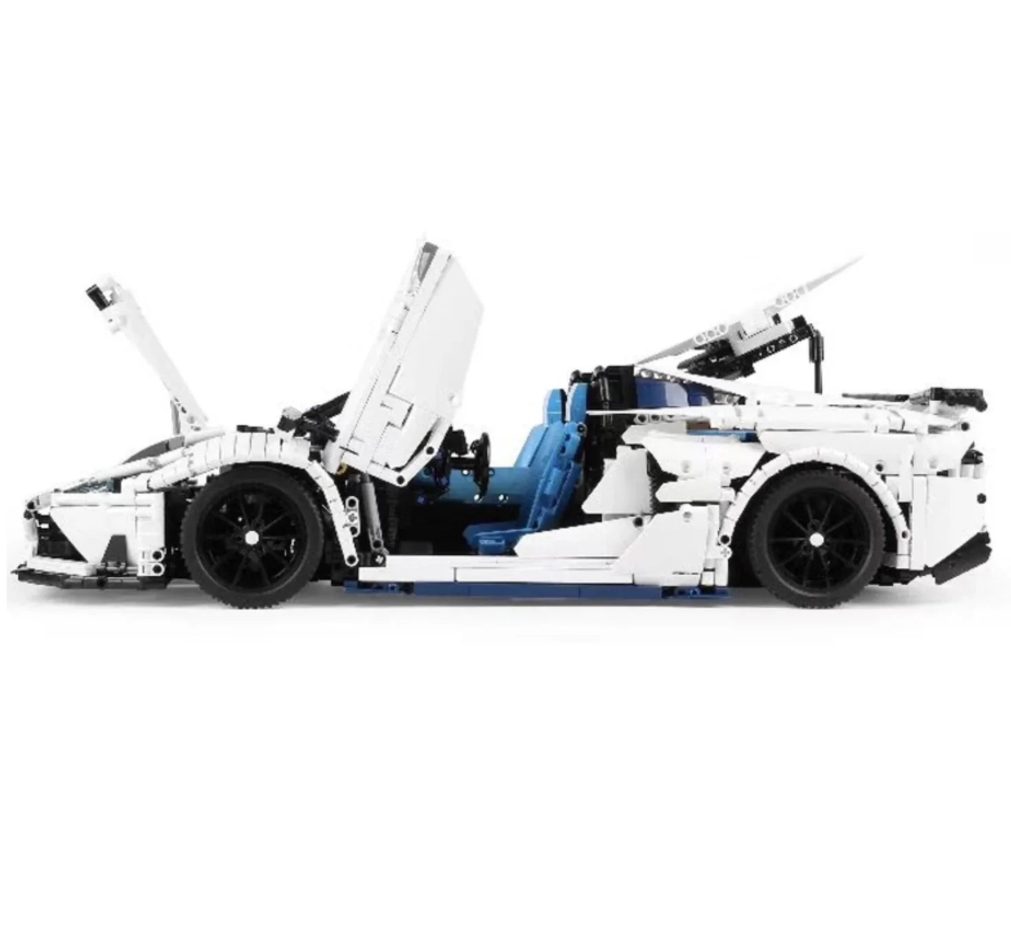 Lamborghini Aventador Roadster | 4037pcs