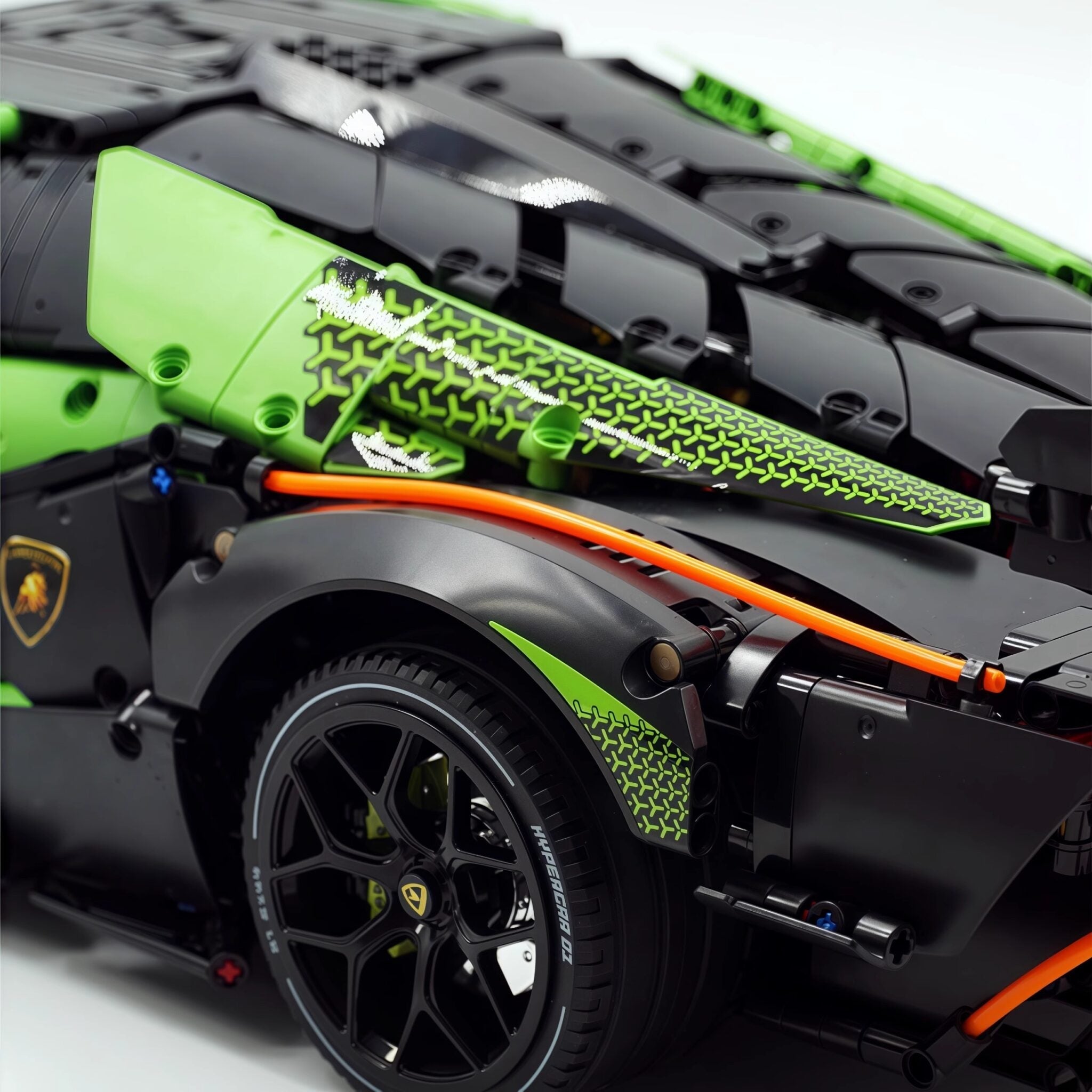 Lamborghini SCV12 | 4100pcs