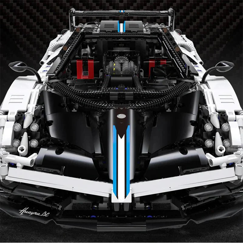 Pagani Huayra Roadster | 2896pcs