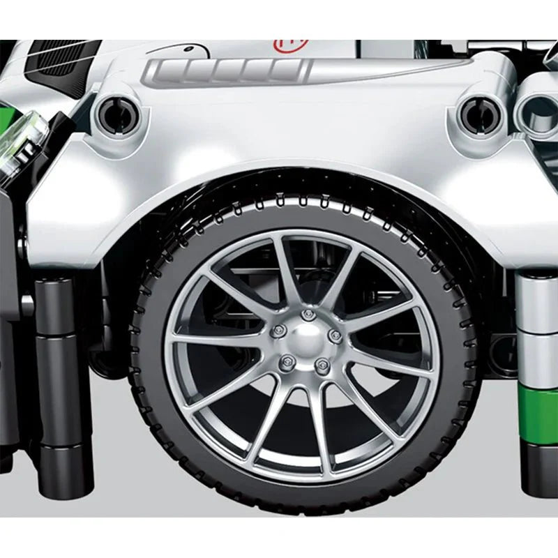 Porsche 911 Spyder Remote Controlled 1016pcs