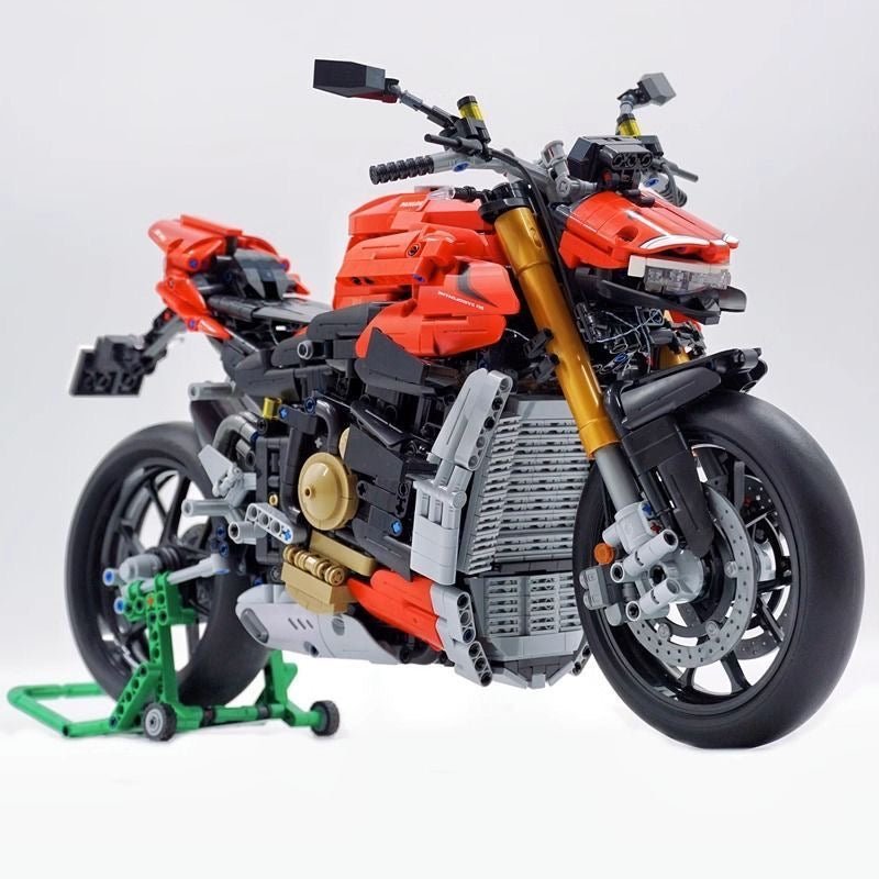 Ducati Streetfighter V4S | 2221pcs